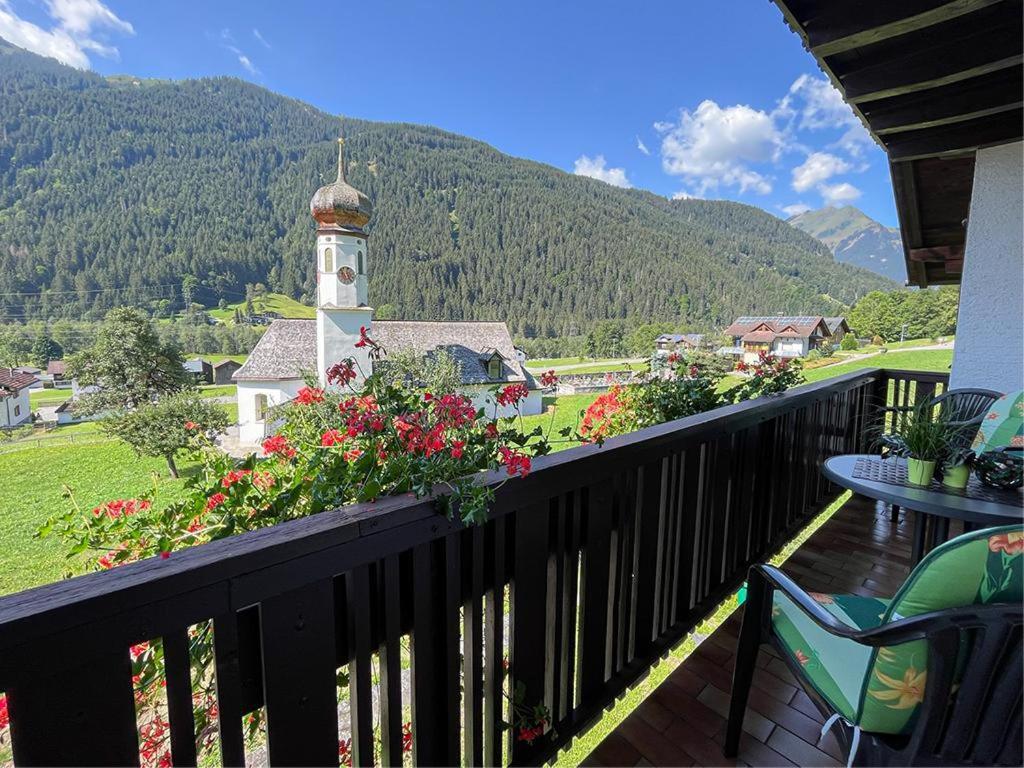 Haus Netzer Elisabeth Appartement Sankt Gallenkirch Buitenkant foto
